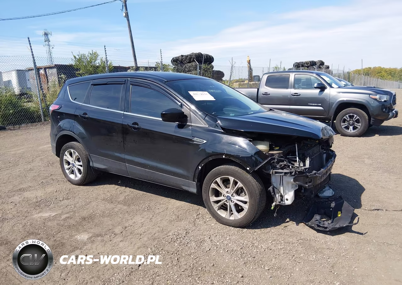 2017 Ford Escape Se