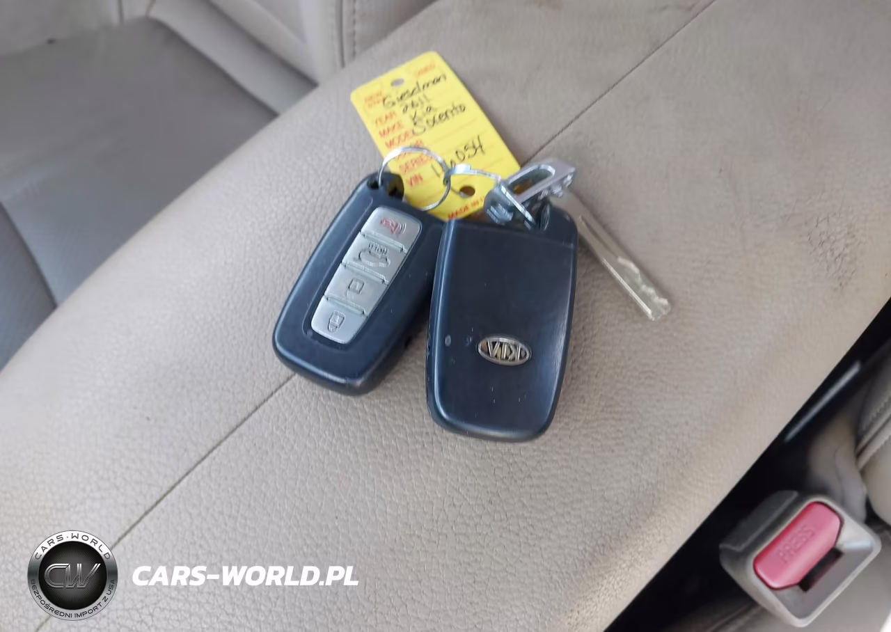 2011 Kia Sorento Ex V6 VIN:5XYKU4A27BG116054 - 11