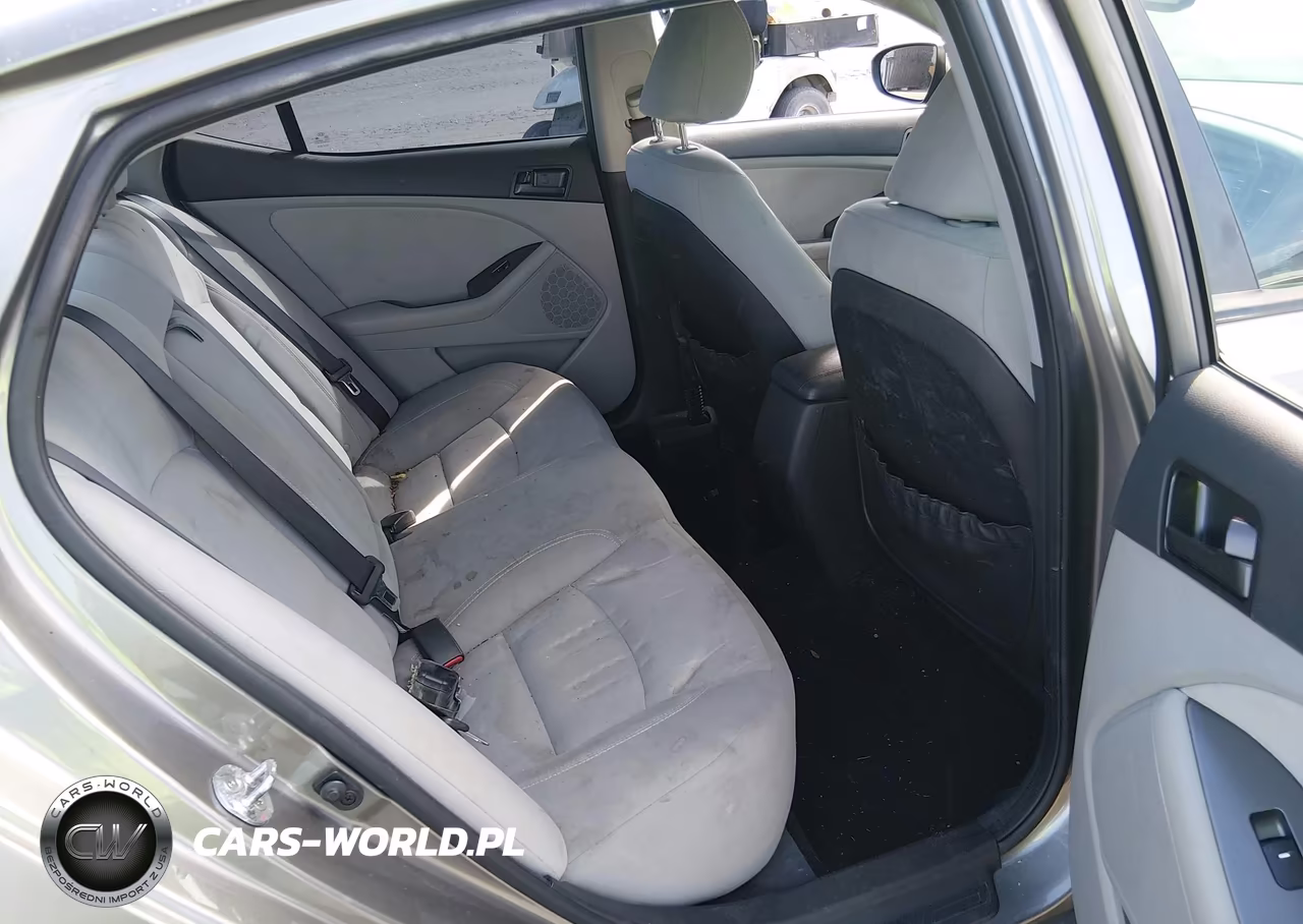 2012 Kia Optima Lx VIN:5XXGM4A75CG038610 - 8