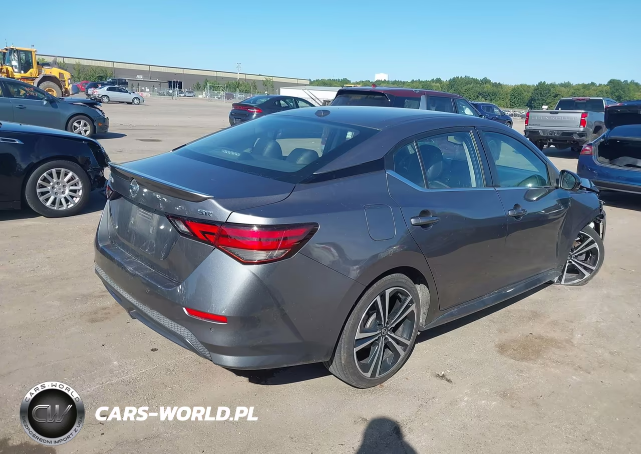 2021 Nissan Sentra Sr Xtronic Cvt VIN:3N1AB8DV0MY215847 - 4
