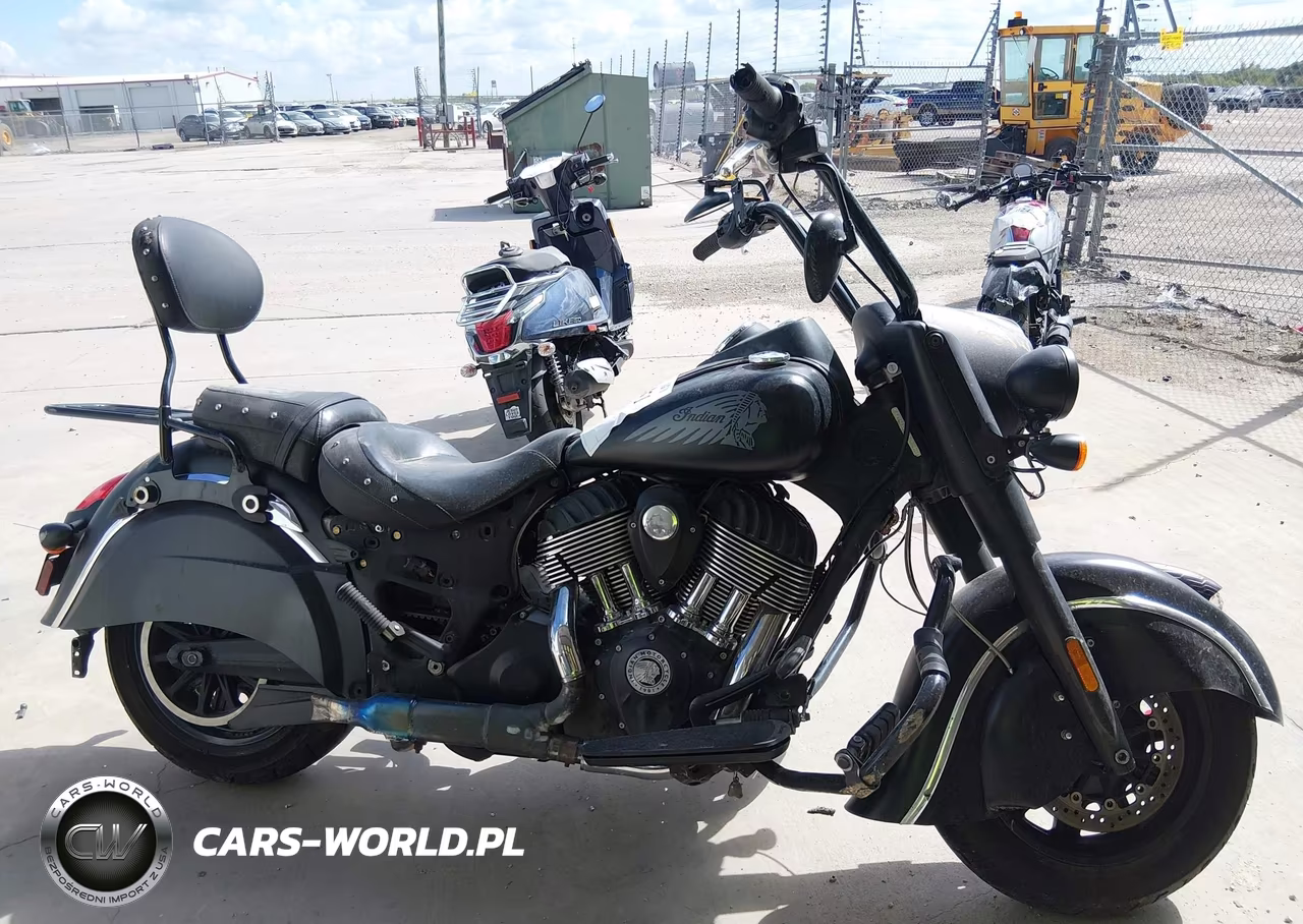 2017 Indian Motorcycle Co. Chief Dark Horse VIN:56KCCDAA7H3343301 - 14