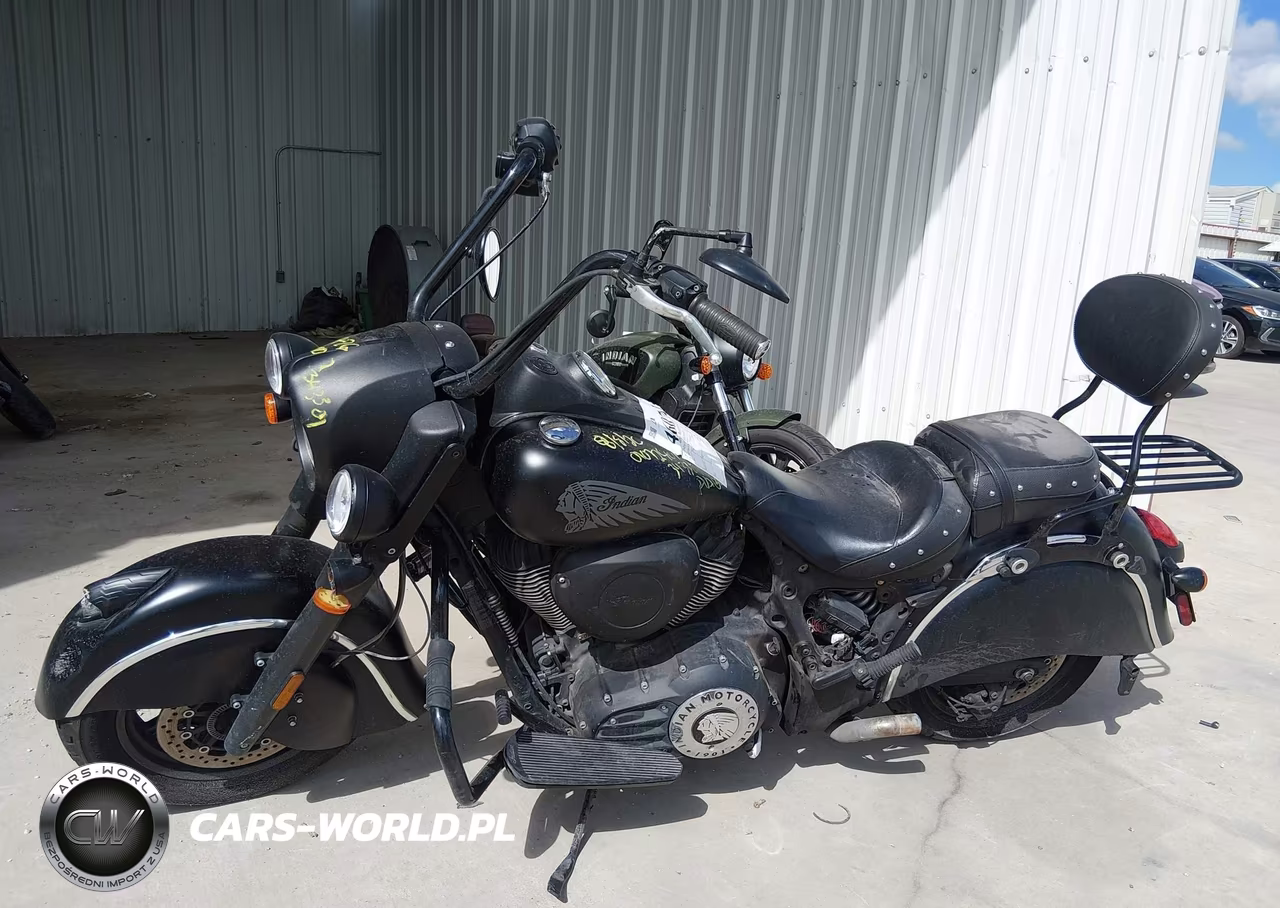 2017 Indian Motorcycle Co. Chief Dark Horse VIN:56KCCDAA7H3343301 - 15
