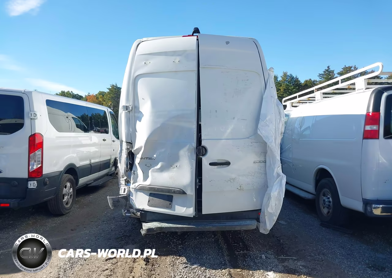 2020 Mercedes-Benz Sprinter 2500 High Roof V6 VIN:W1W4ECHY0LT036843 - 16