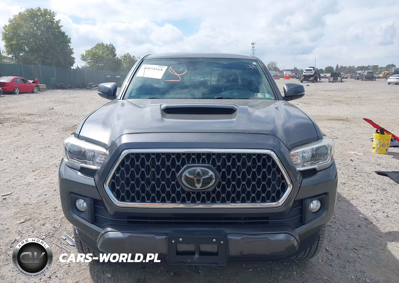 2018 Toyota Tacoma Trd Sport VIN:3TMDZ5BNXJM037780 - 12