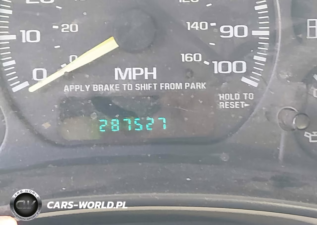 1999 Chevrolet Silverado 2500 Ls VIN:1GCGK29U7XE231629 - 11