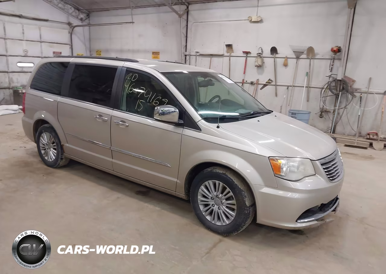 2015 Chrysler Town & Country Touring-L VIN:2C4RC1CG8FR506817 - 1
