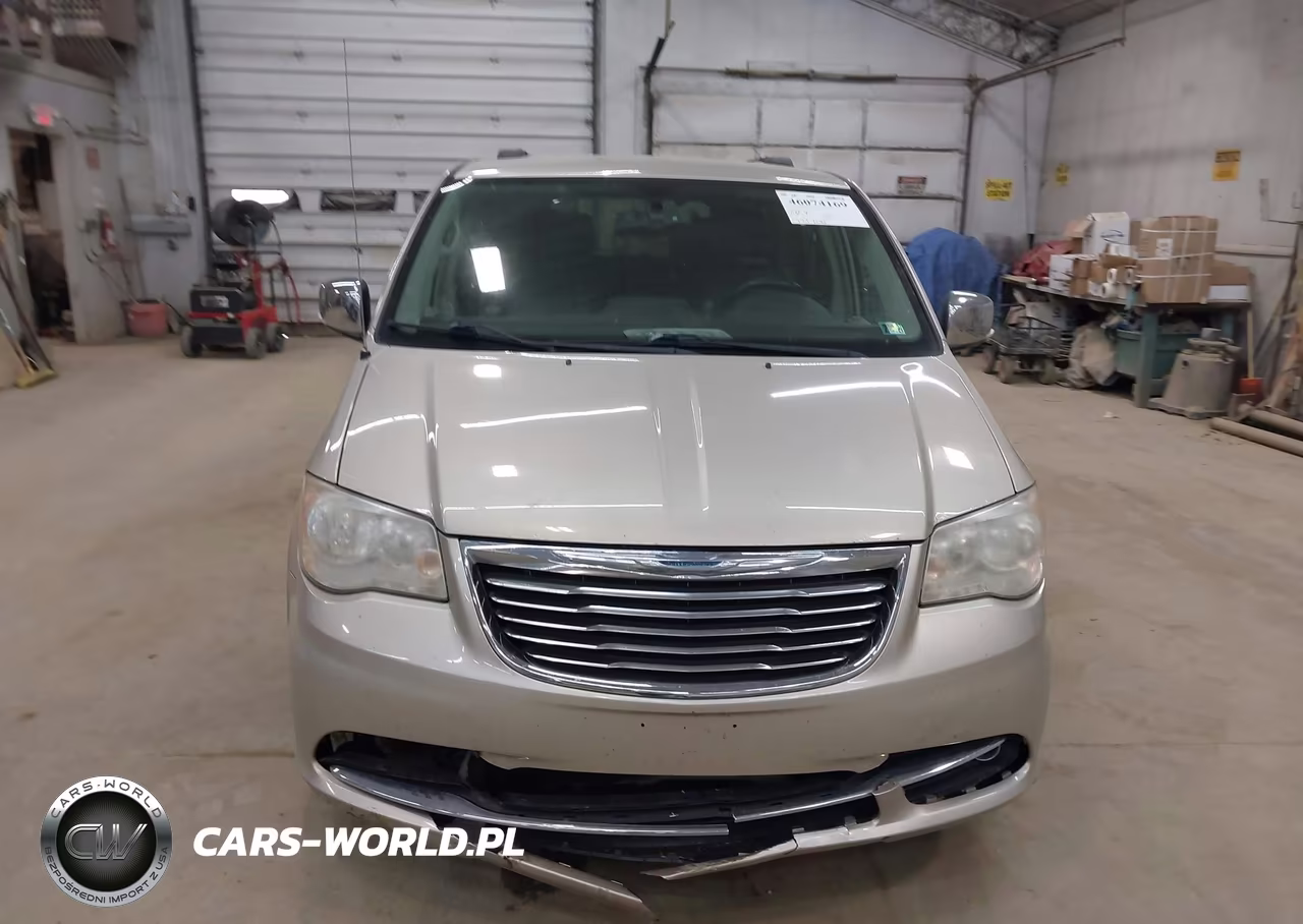 2015 Chrysler Town & Country Touring-L VIN:2C4RC1CG8FR506817 - 12