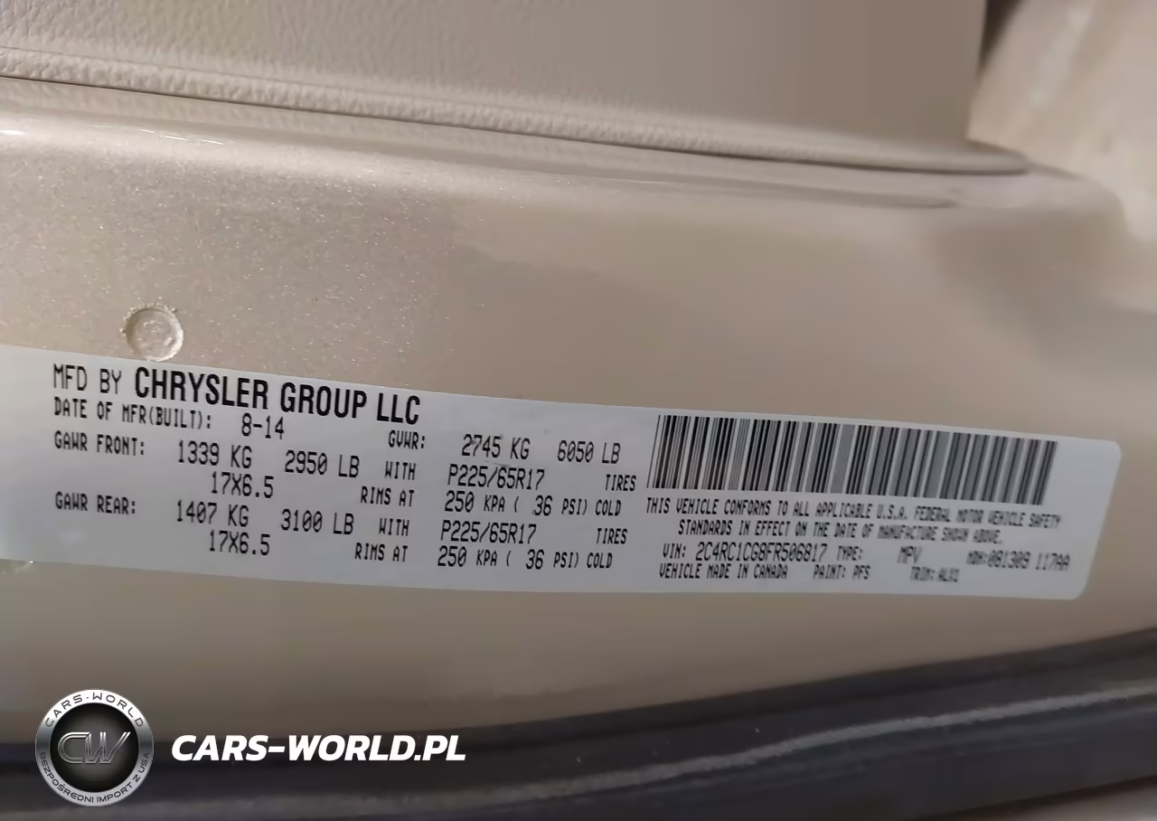 2015 Chrysler Town & Country Touring-L VIN:2C4RC1CG8FR506817 - 9