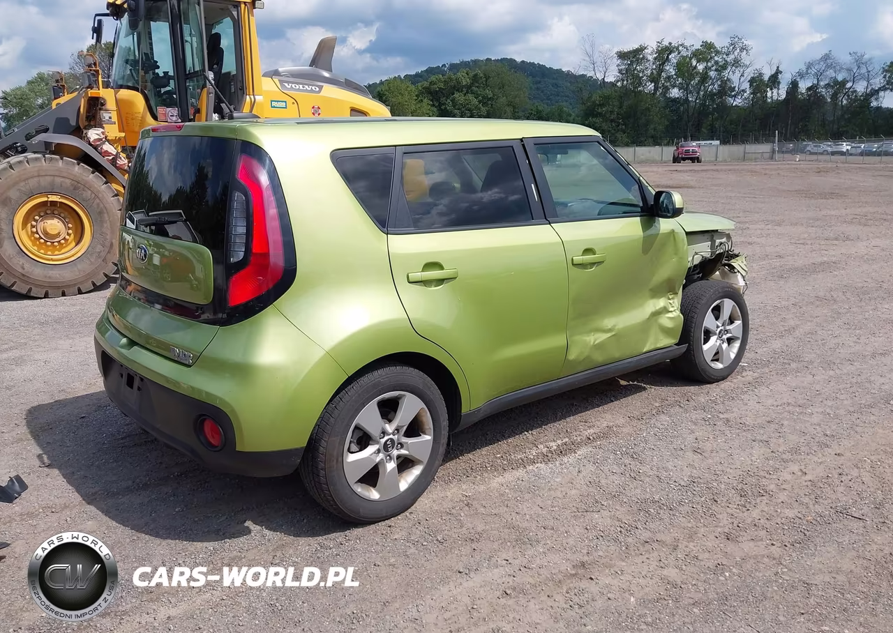 2018 Kia Soul VIN:KNDJN2A21J7893449 - 4