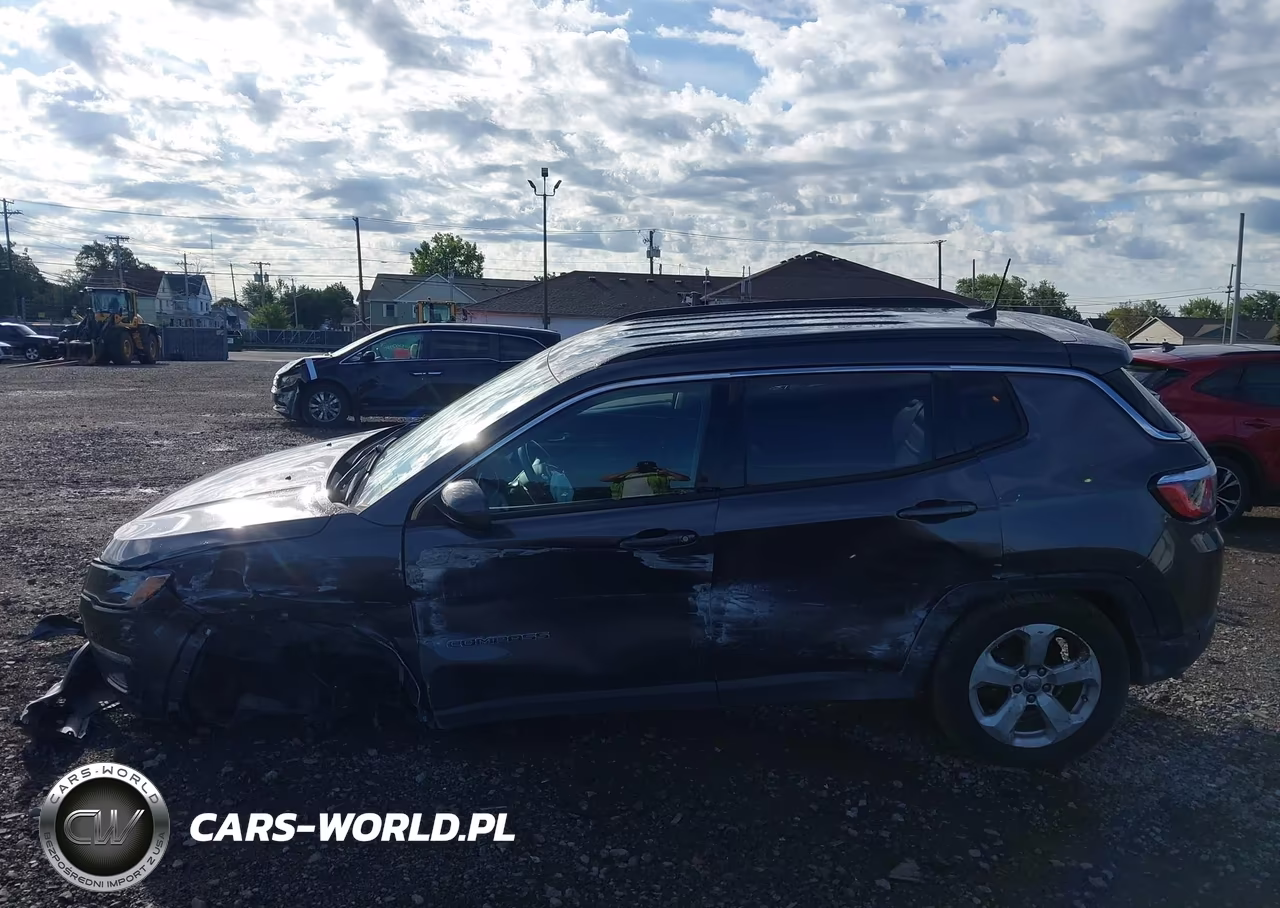 2019 Jeep Compass Latitude 4X4 VIN:3C4NJDBB8KT594013 - 15