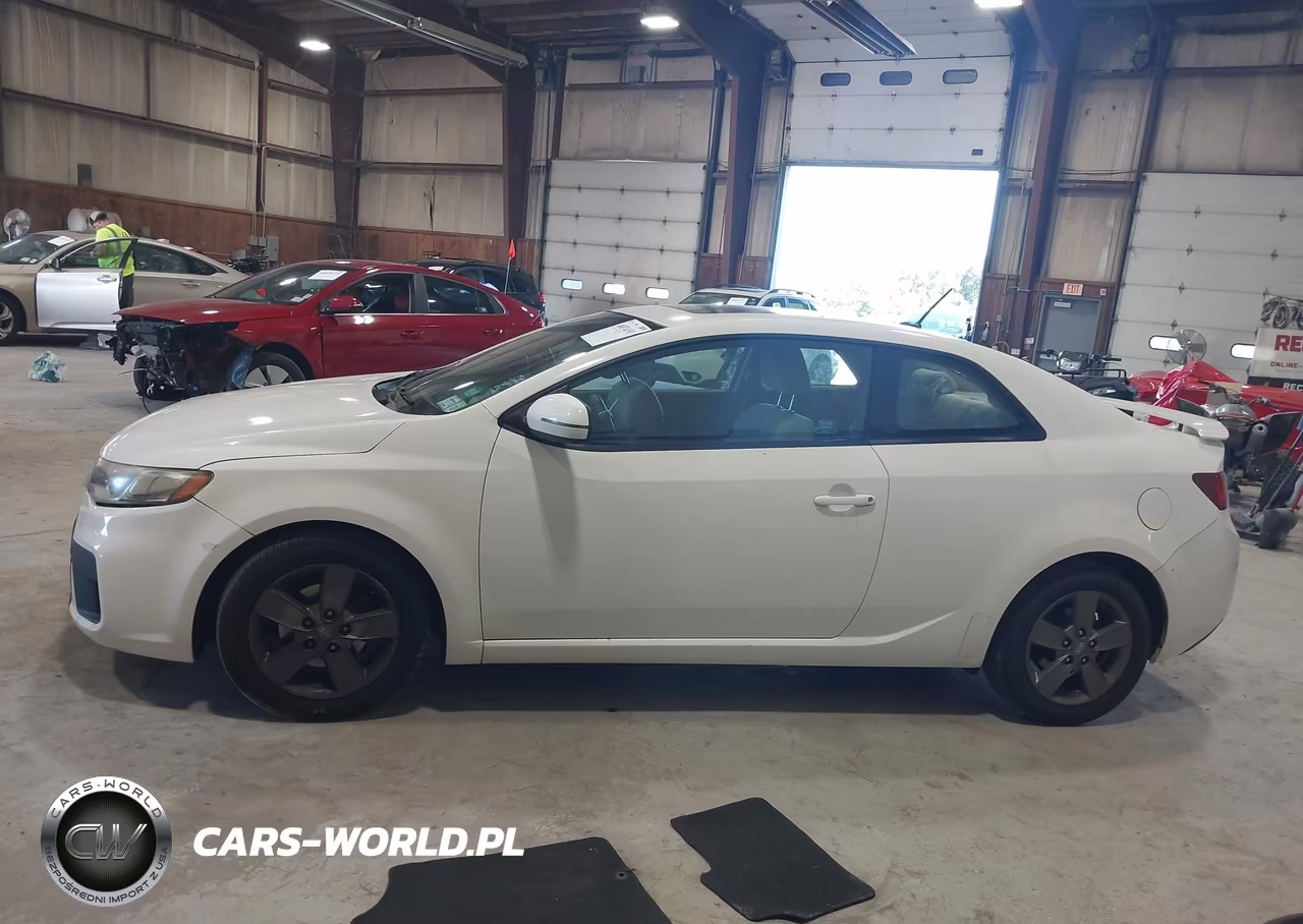 2011 Kia Forte Koup Ex VIN:KNAFU6A24B5398964 - 14