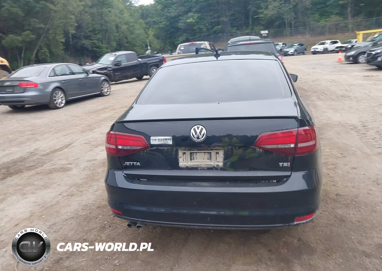 2017 Volkswagen Jetta 1.8T Sport VIN:3VWD17AJ2HM294408 - 16