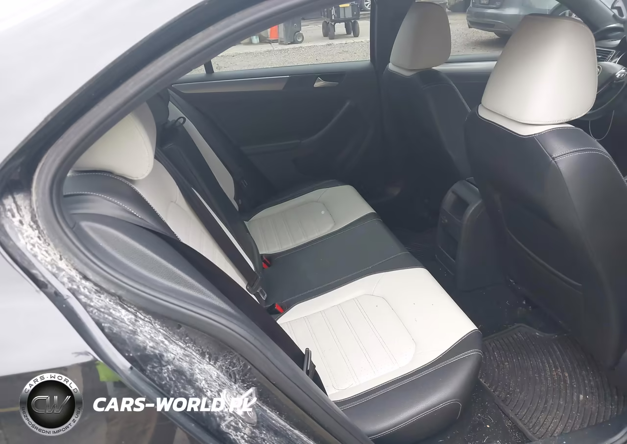 2017 Volkswagen Jetta 1.8T Sport VIN:3VWD17AJ2HM294408 - 8