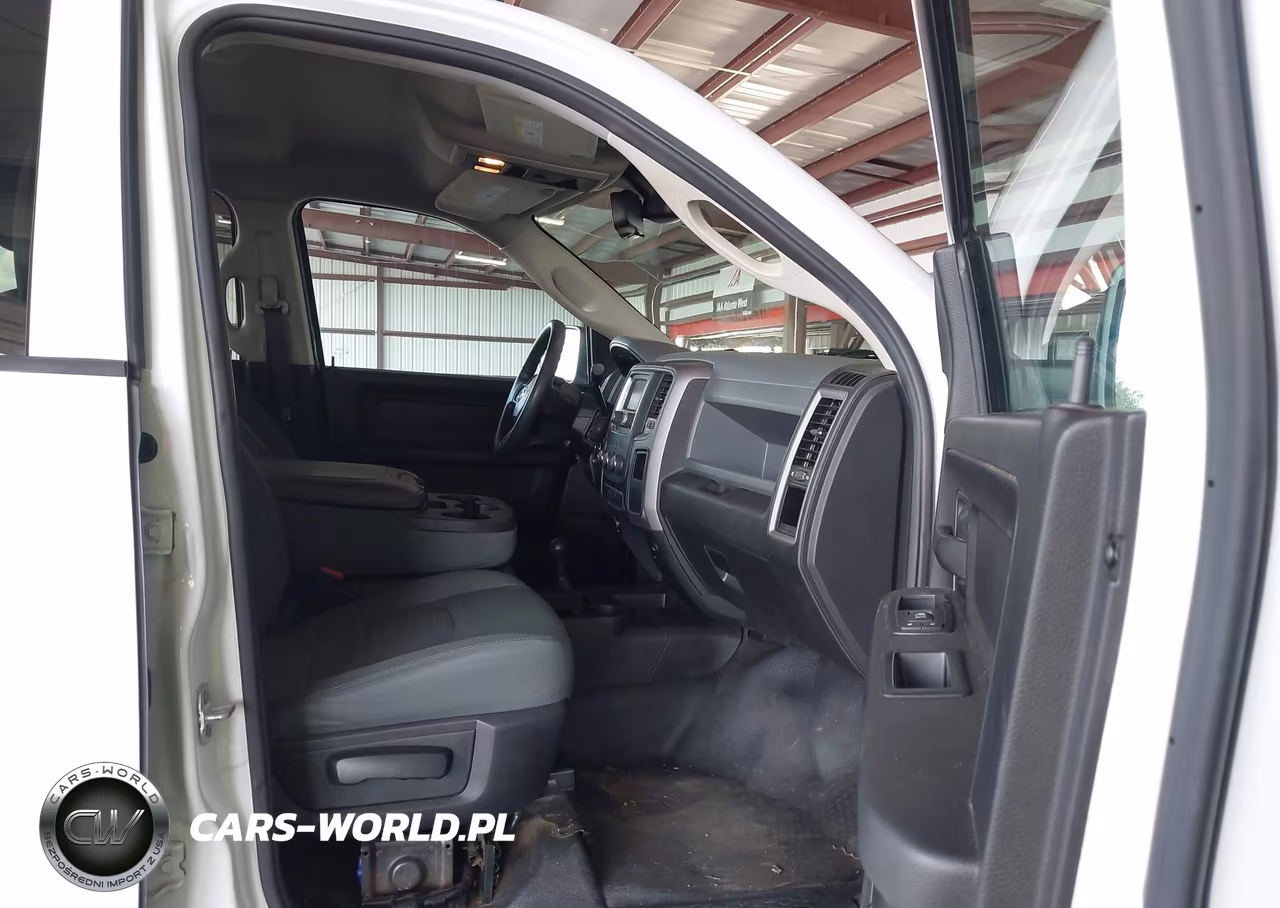 2016 Ram 2500 Tradesman Power Wagon VIN:3C6TR5CJ2GG284443 - 5