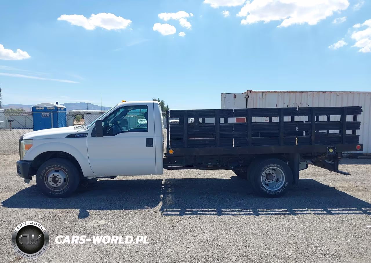 2011 Ford F-350 Chassis Xl VIN:1FDRF3G60BEA23524 - 19