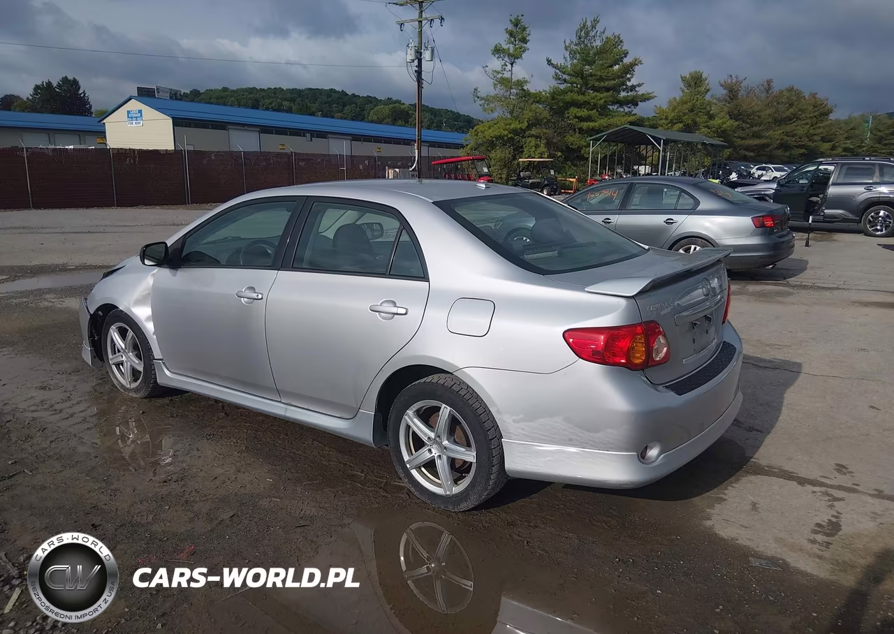 2010 Toyota Corolla S VIN:2T1BU4EE4AC234237 - 3