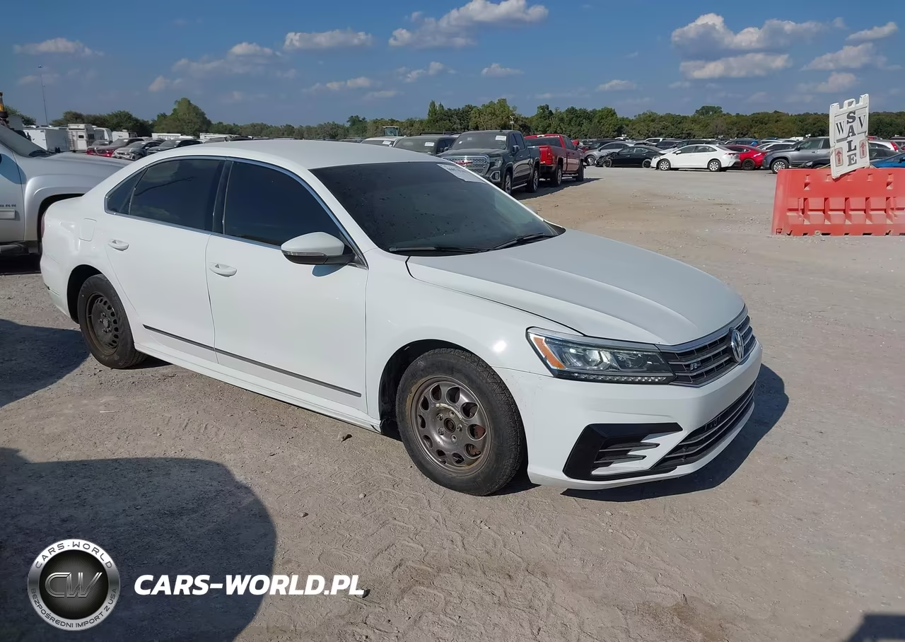 2016 Volkswagen Passat 1.8T R-Line