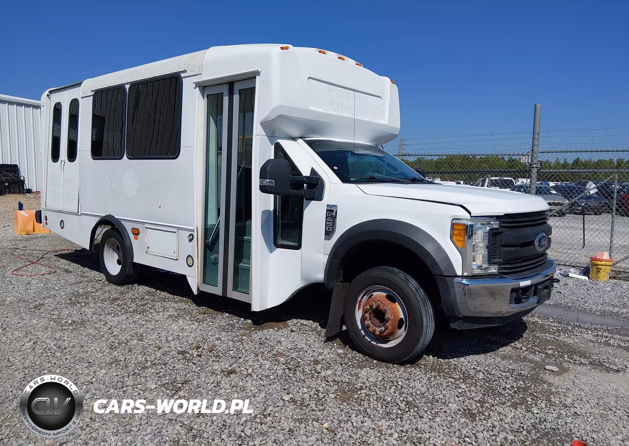 2017 Ford F-450 Chassis Xl VIN:1FDAF4GT6HDA07819 - 1