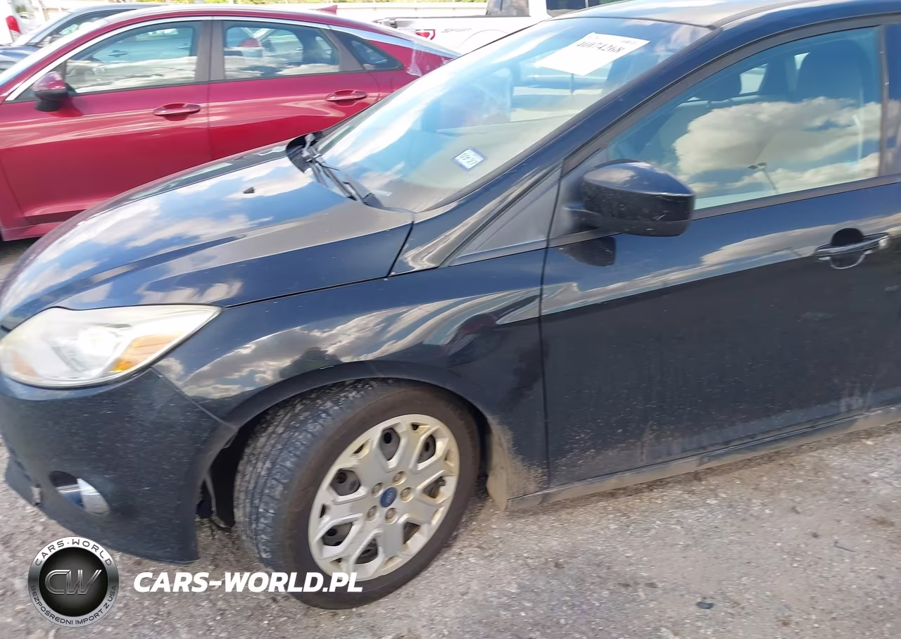 2012 Ford Focus Se VIN:1FAHP3K23CL361861 - 6