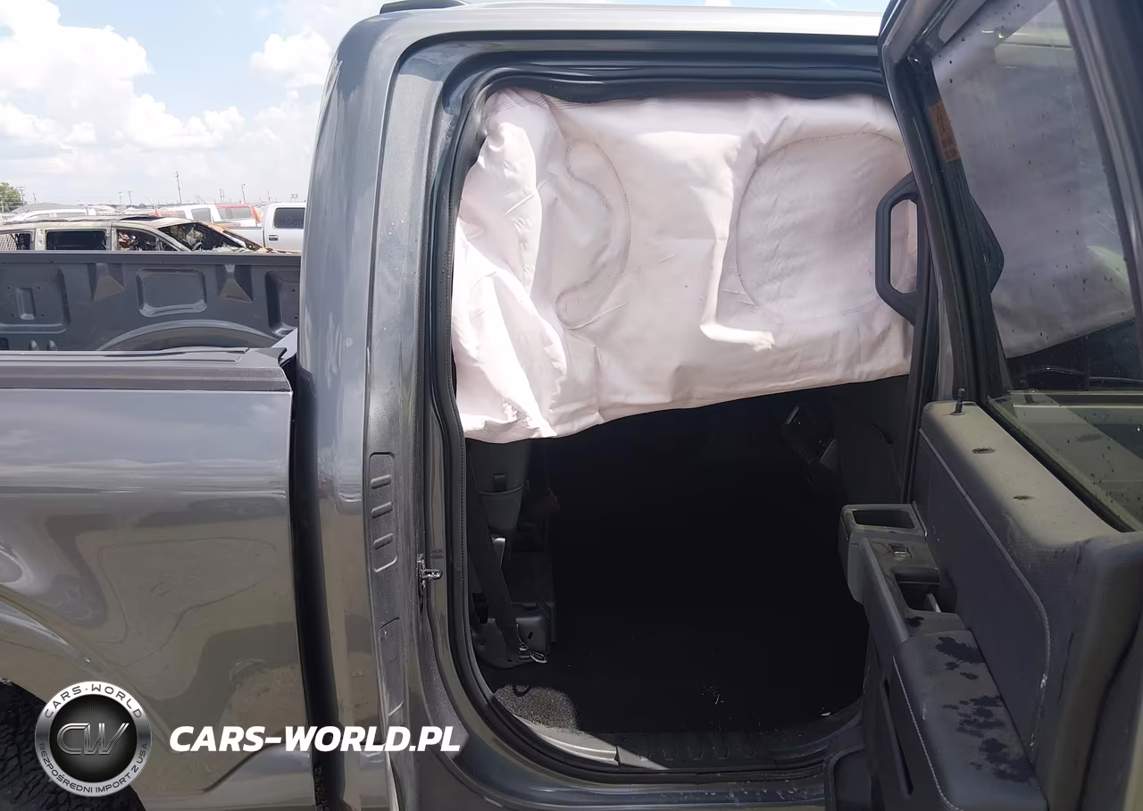 2024 Ford F-150 Xlt VIN:1FTFW3L50RKF41956 - 8