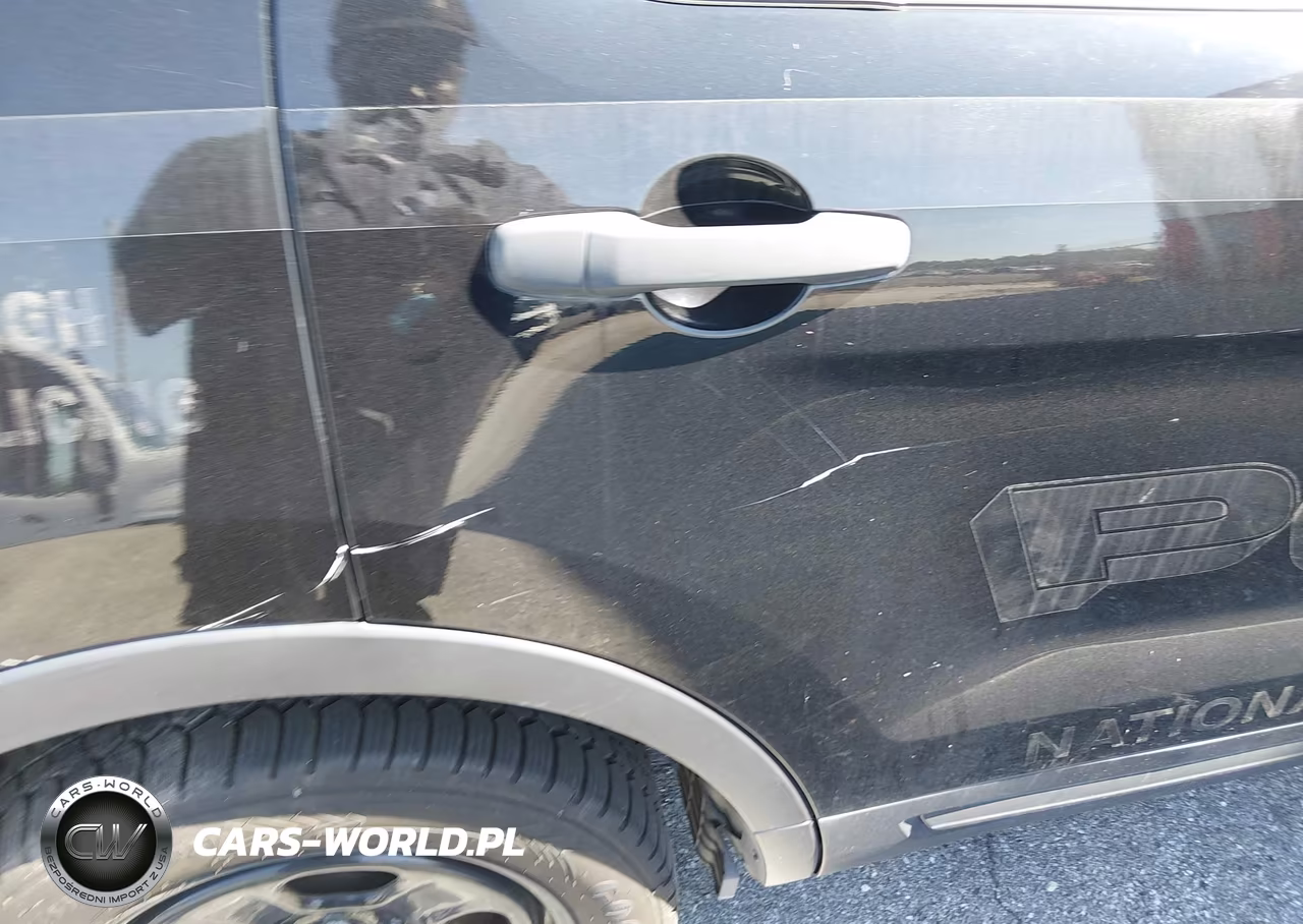 2018 Ford Police Interceptor Utility VIN:1FM5K8AR9JGA59693 - 17
