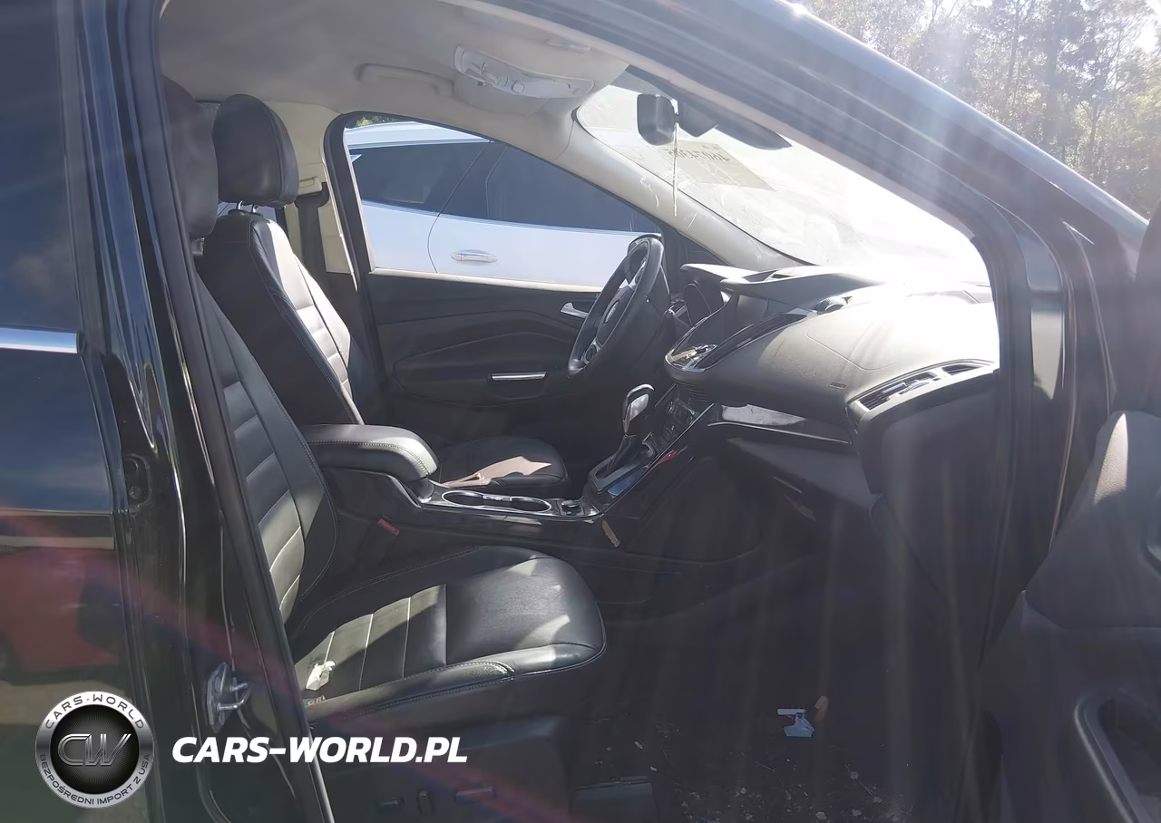 2015 Ford Escape Titanium VIN:1FMCU0J99FUC01844 - 5