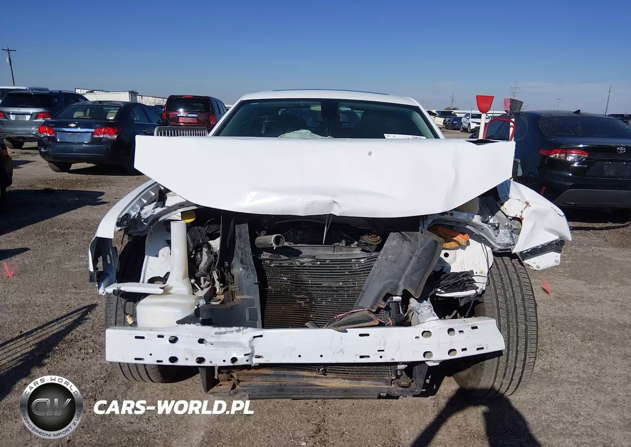 2017 Chrysler 300 Limited VIN:2C3CCAAG6HH646449 - 13