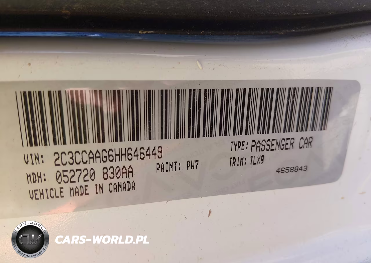 2017 Chrysler 300 Limited VIN:2C3CCAAG6HH646449 - 9