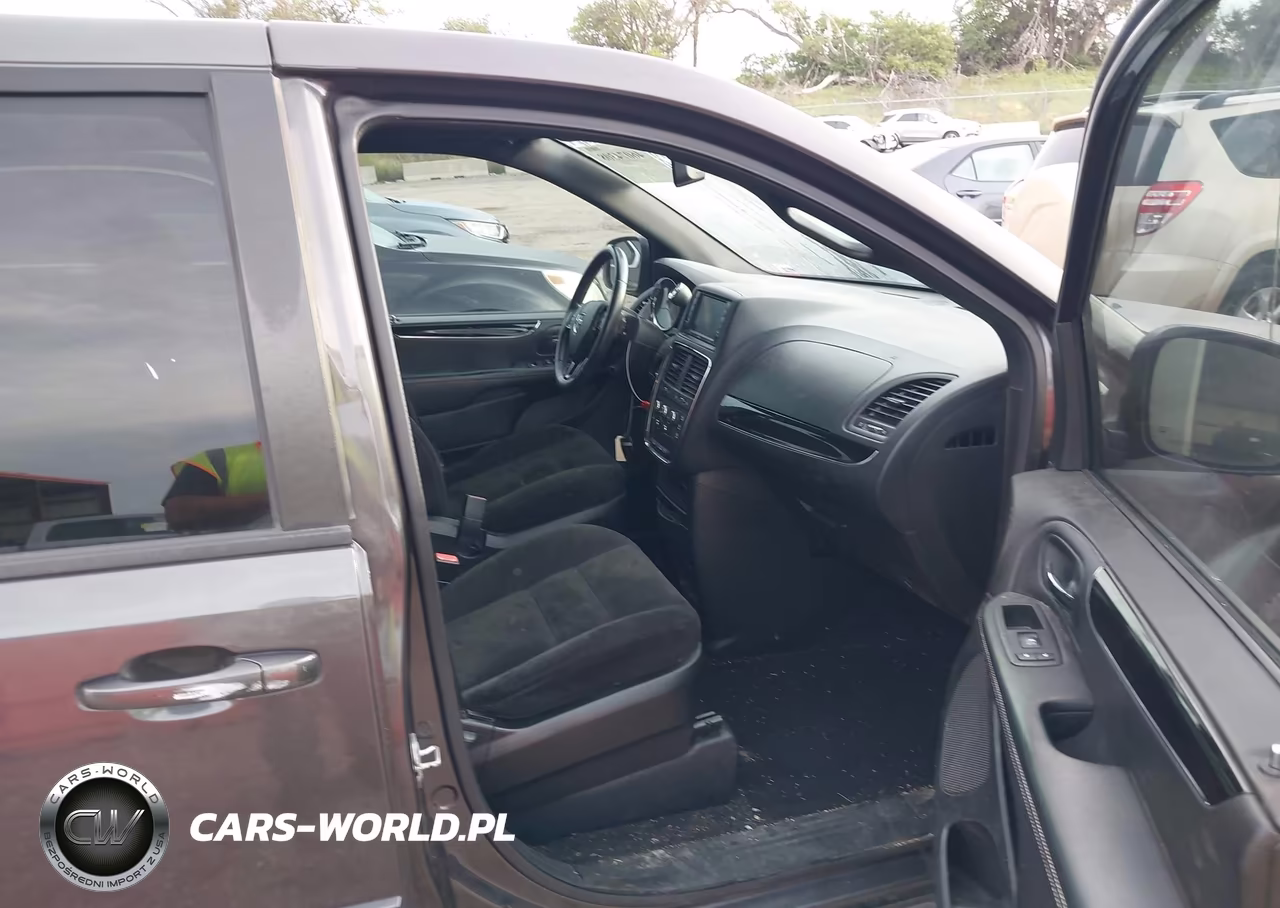 2016 Dodge Grand Caravan Se Plus VIN:2C4RDGBGXGR115834 - 5