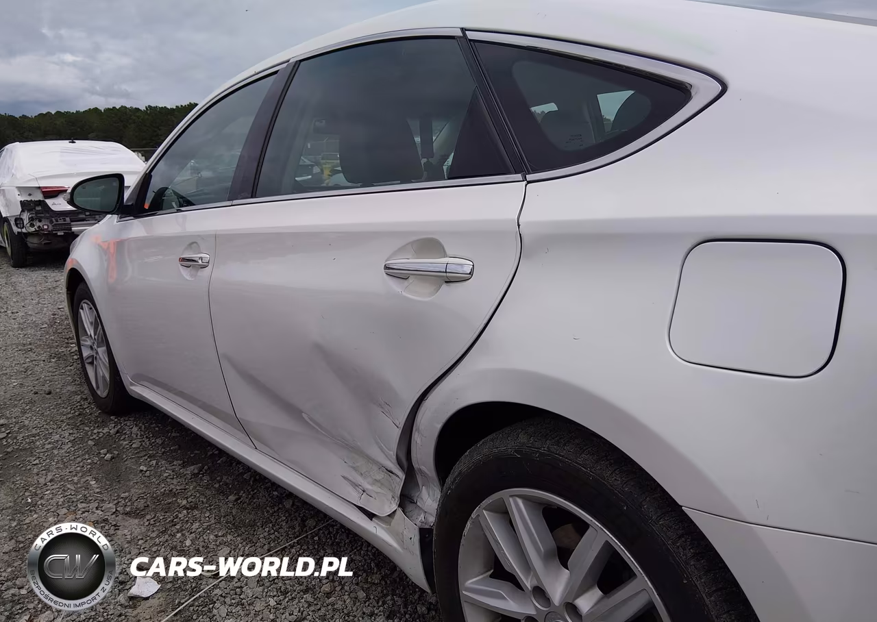 2015 Toyota Avalon Xle VIN:4T1BK1EBXFU192107 - 17
