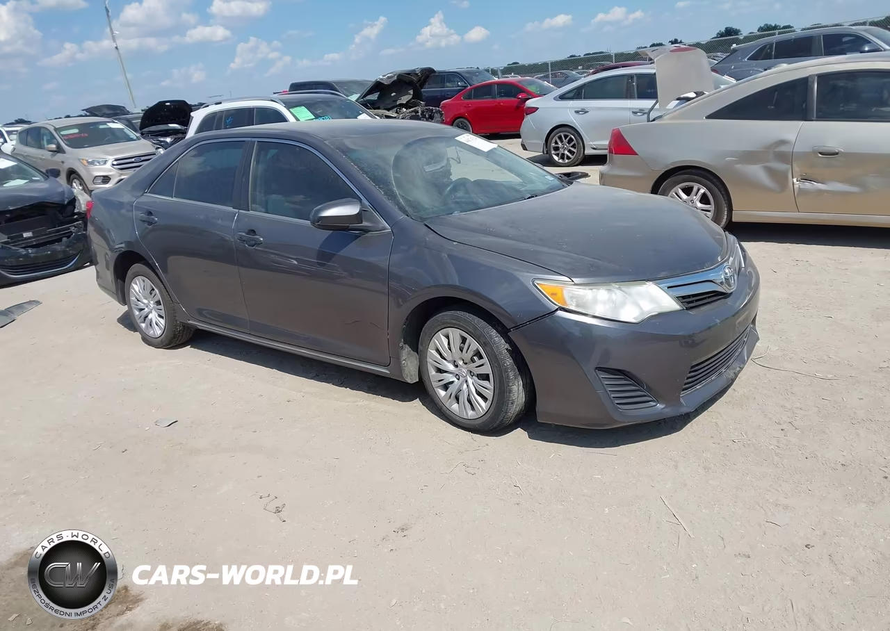 2014 Toyota Camry Le