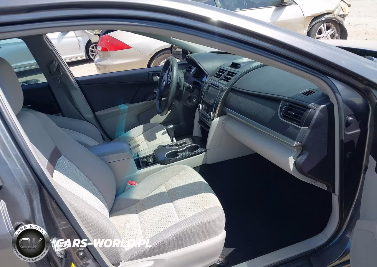 2014 Toyota Camry Le VIN:4T4BF1FK9ER403319 - 5