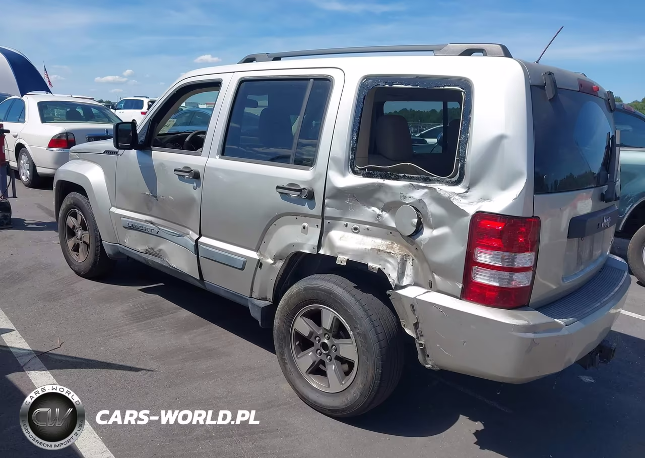 2008 Jeep Liberty Sport VIN:1J8GP28K68W221812 - 3