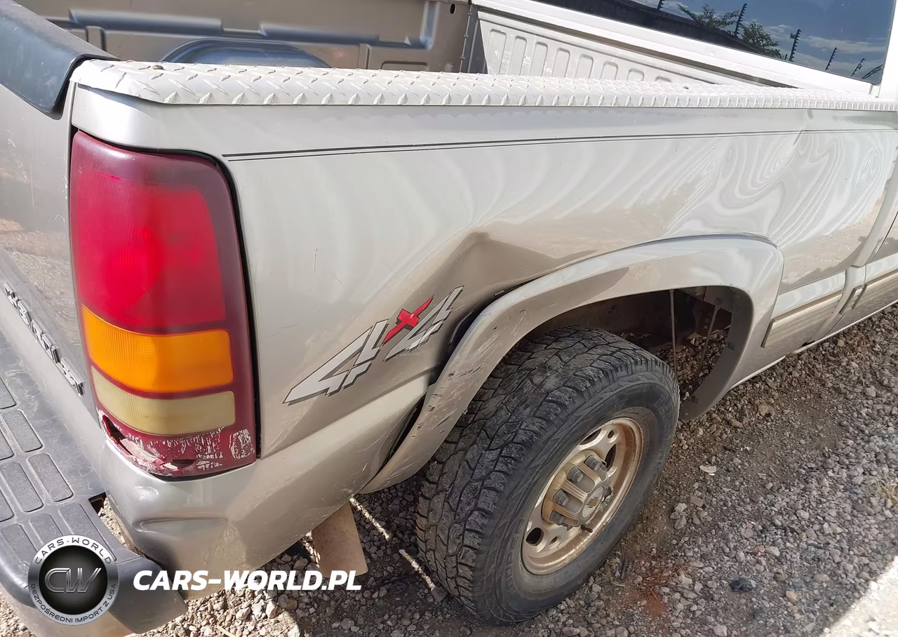 2000 Chevrolet Silverado 2500 Ls VIN:1GCGK29U9YE394378 - 6