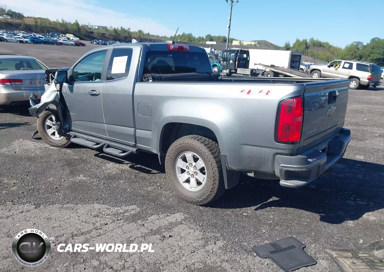 2018 Chevrolet Colorado Wt VIN:1GCHTBEN5J1219400 - 3