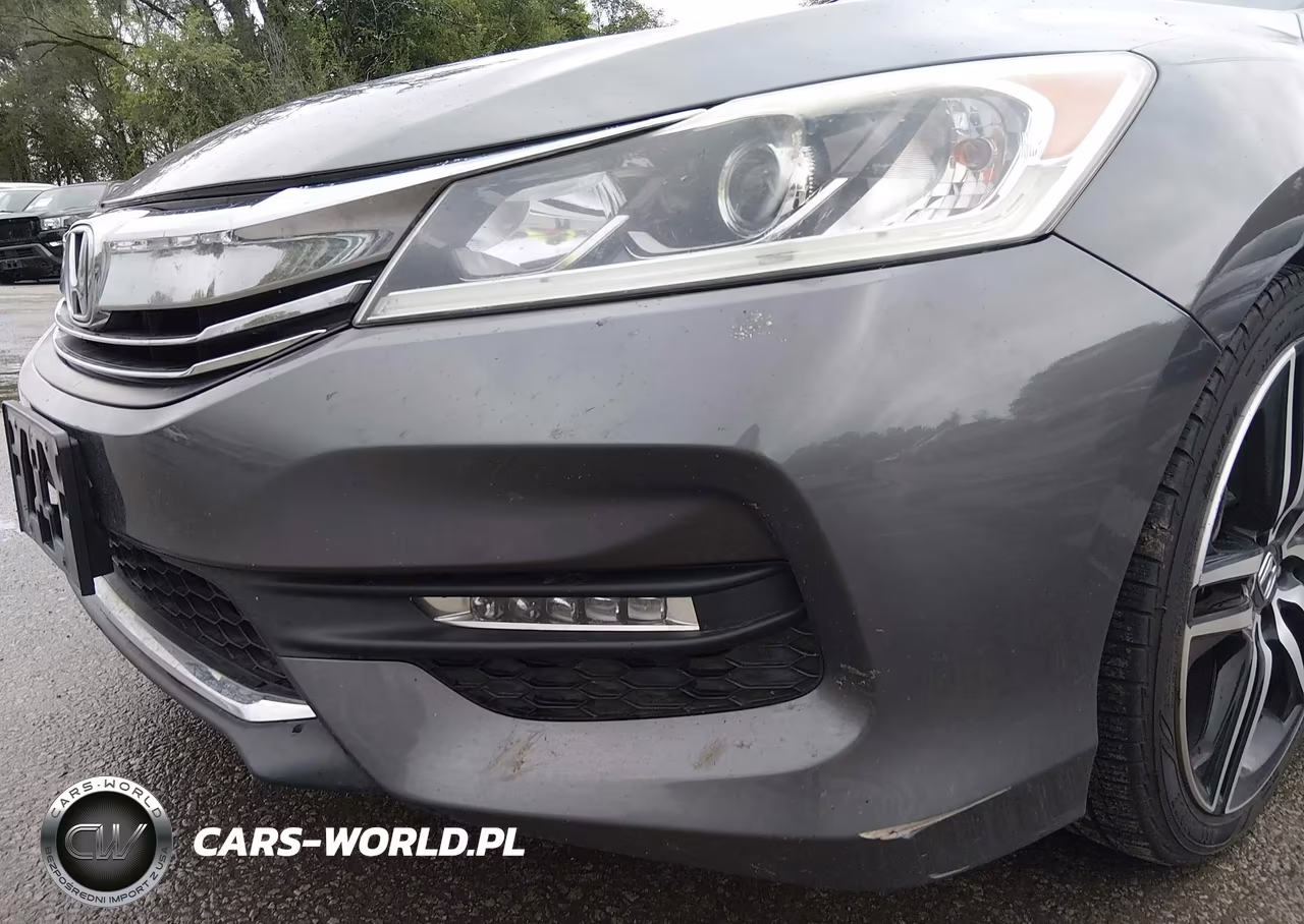 2016 Honda Accord Sport VIN:1HGCR2F67GA221272 - 17