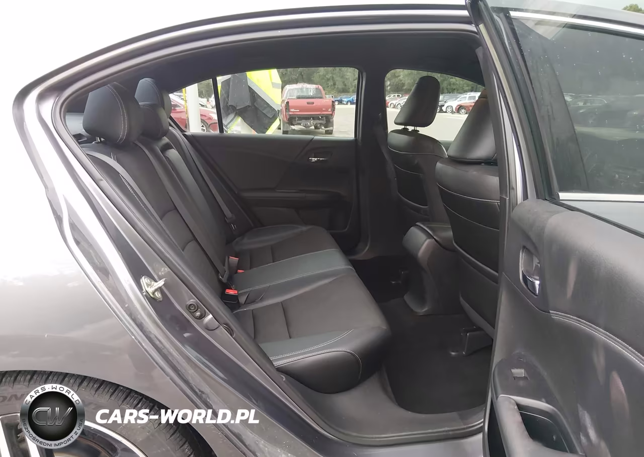 2016 Honda Accord Sport VIN:1HGCR2F67GA221272 - 8