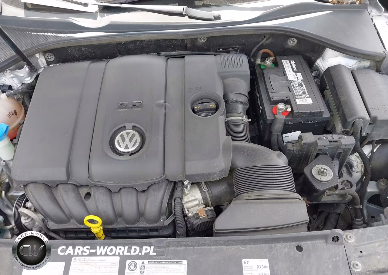 2014 Volkswagen Passat 2.5L S VIN:1VWAP7A32EC026538 - 10