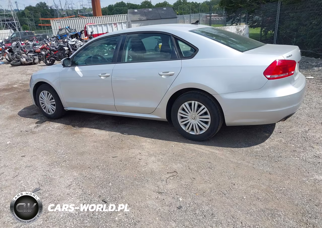 2014 Volkswagen Passat 2.5L S VIN:1VWAP7A32EC026538 - 3