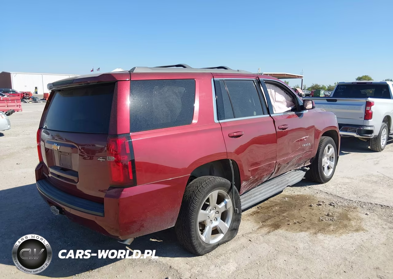 2017 Chevrolet Tahoe Ls VIN:1GNSCAKC9HR386798 - 4