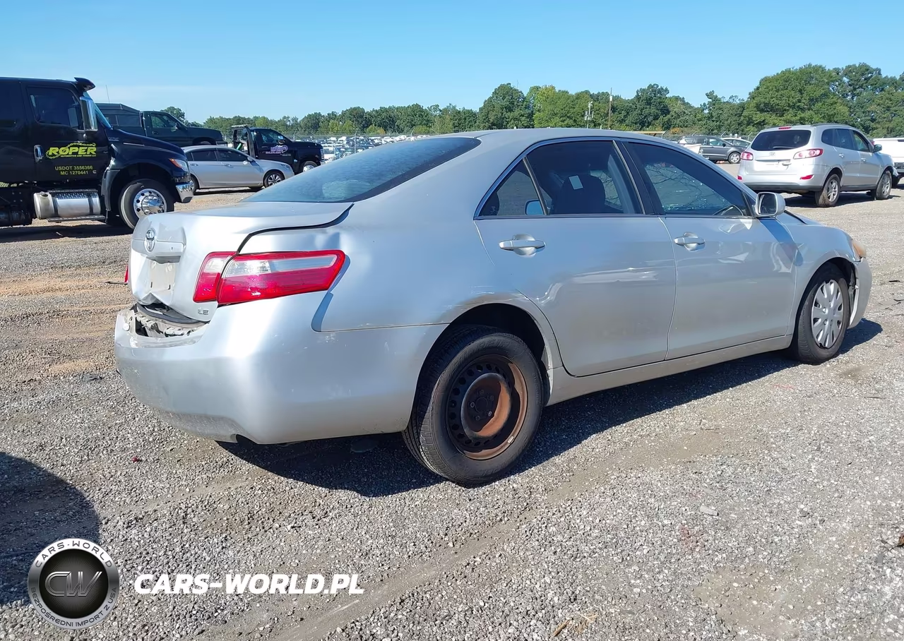 2009 Toyota Camry Le VIN:4T4BE46K69R103120 - 4