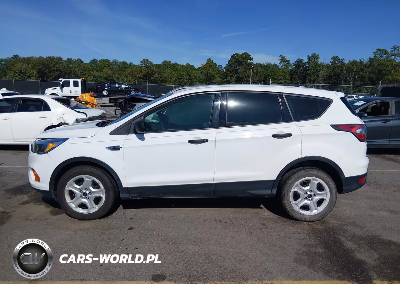 2017 Ford Escape S VIN:1FMCU0F79HUB26086 - 14