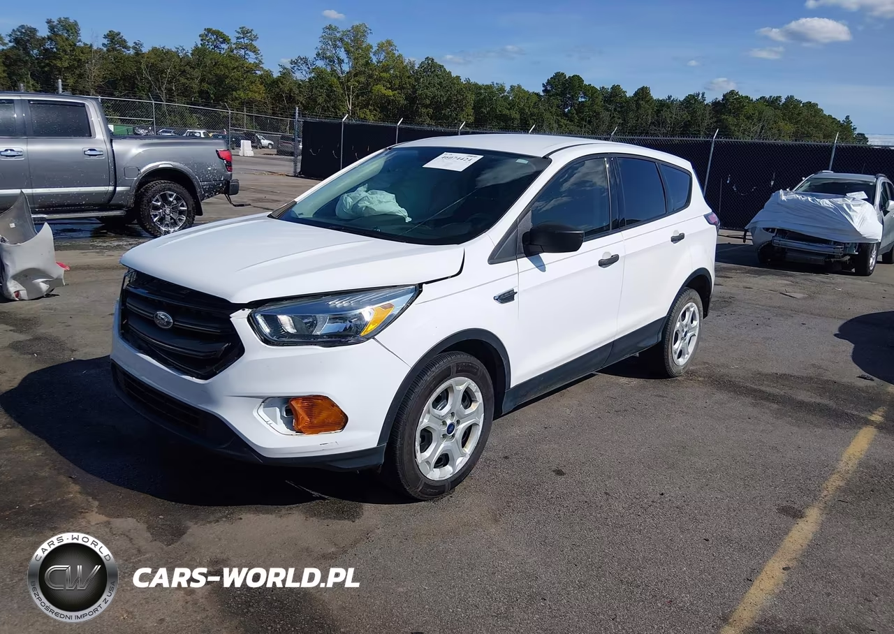 2017 Ford Escape S VIN:1FMCU0F79HUB26086 - 2
