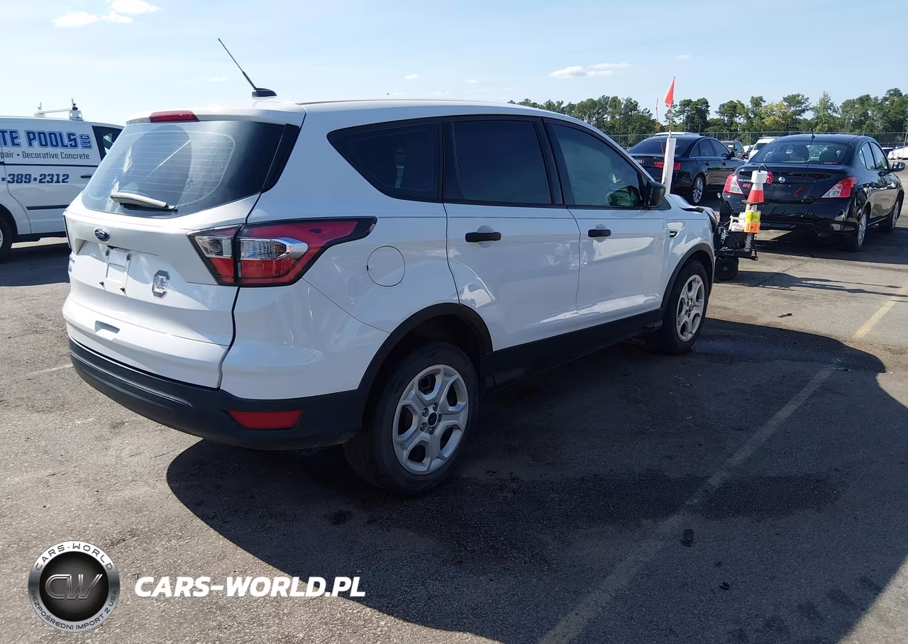 2017 Ford Escape S VIN:1FMCU0F79HUB26086 - 4