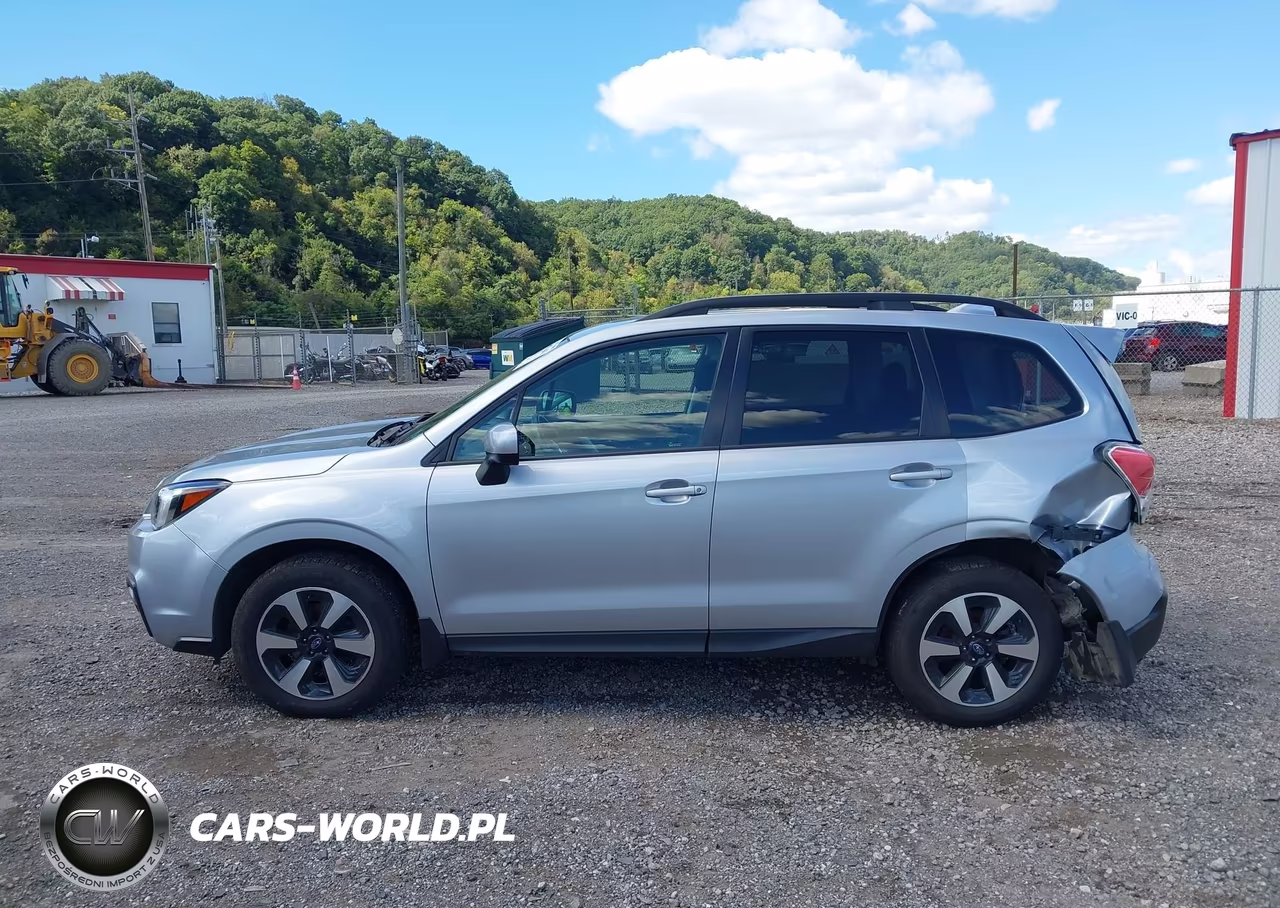 2017 Subaru Forester 2.5I Premium VIN:JF2SJAGC0HH433442 - 14