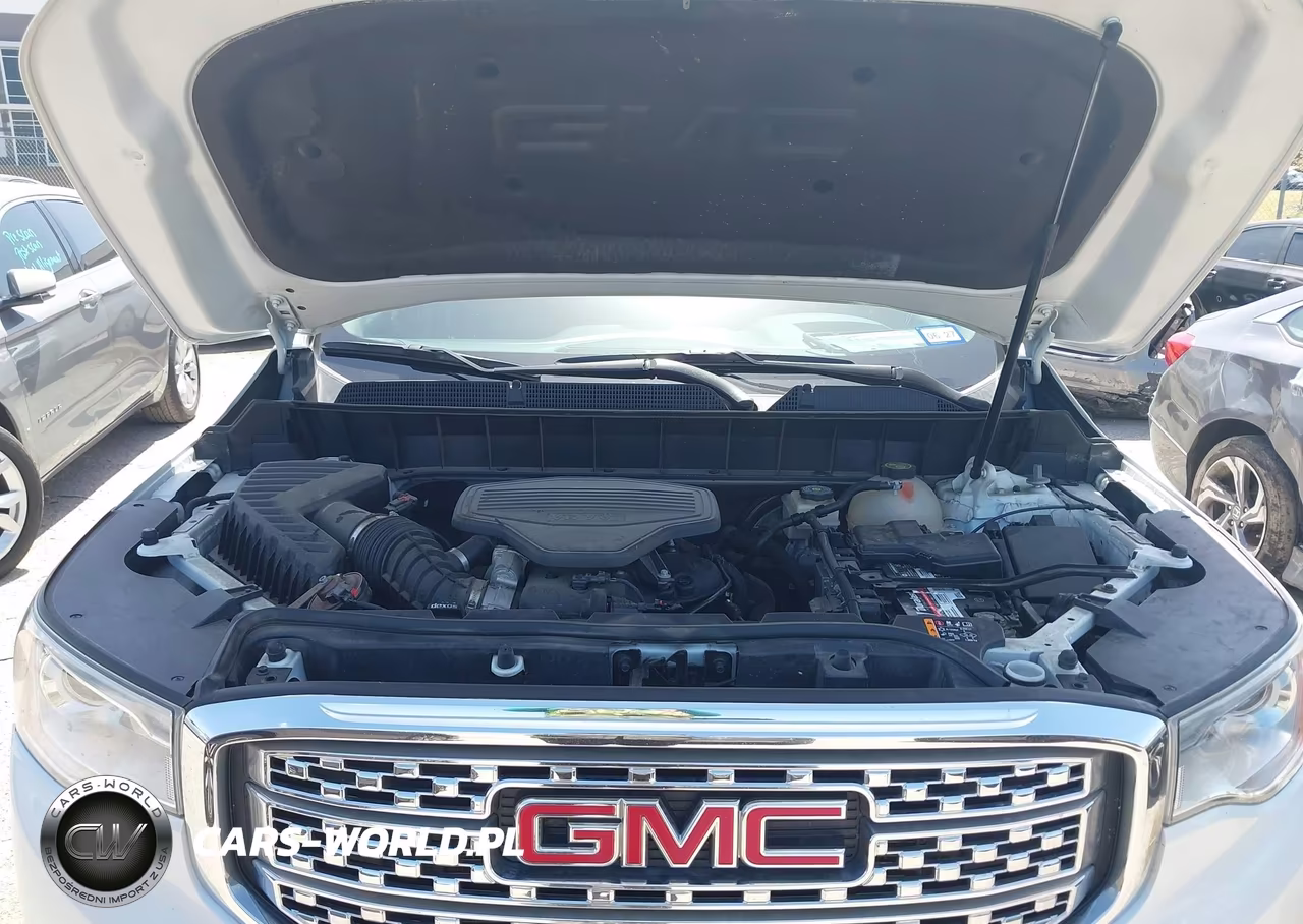 2018 GMC Acadia Denali VIN:1GKKNPLS6JZ144962 - 10