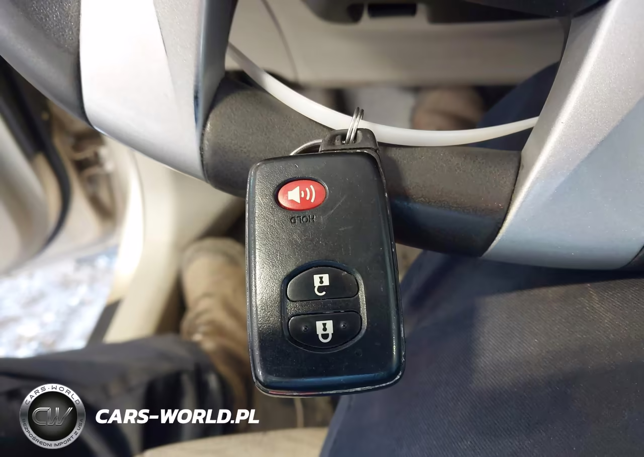 2011 Toyota Prius Three VIN:JTDKN3DU2B1373157 - 11