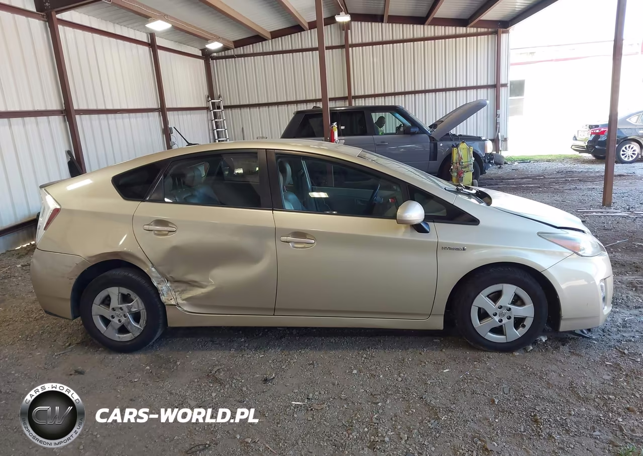 2011 Toyota Prius Three VIN:JTDKN3DU2B1373157 - 13