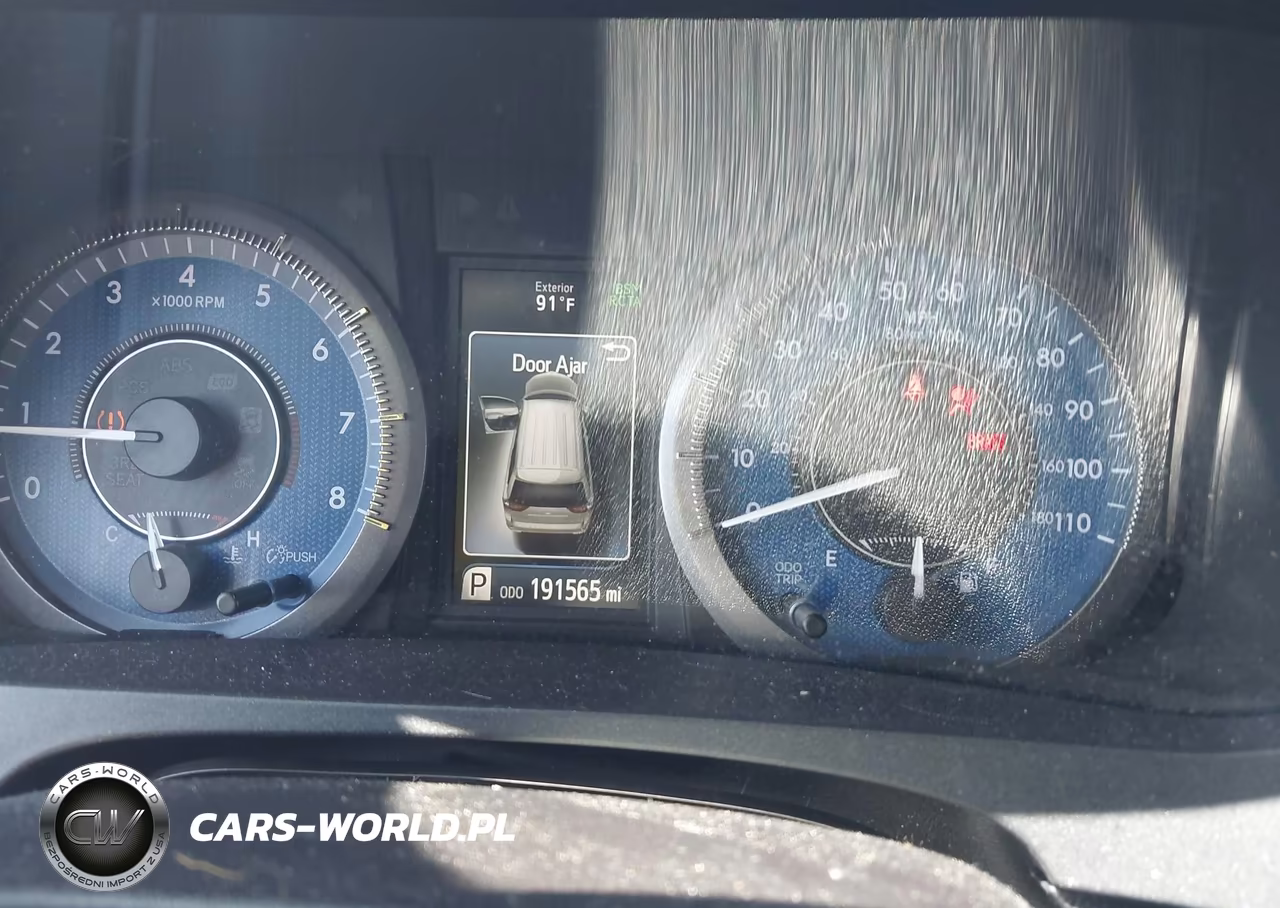 2019 Toyota Sienna Limited 7 Passenger VIN:5TDYZ3DC3KS966020 - 16