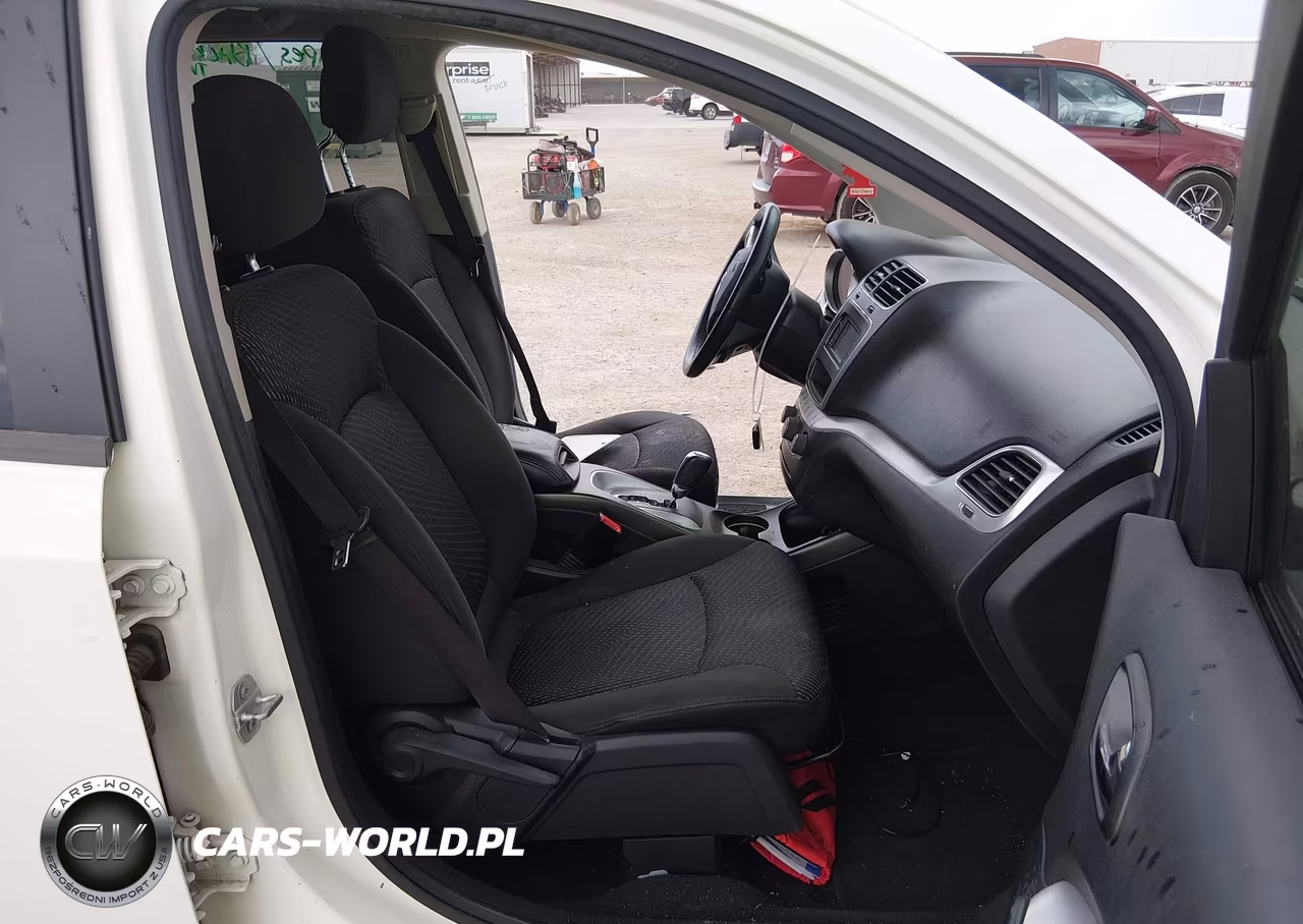 2020 Dodge Journey Se Value VIN:3C4PDCAB2LT269094 - 5